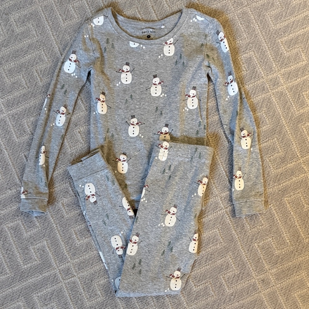 Petit Lem Gray Snowman Kids Pajama Set